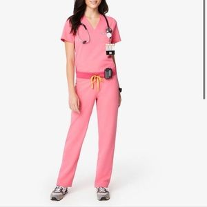 Figs technical collection scrubs- S top and M pant